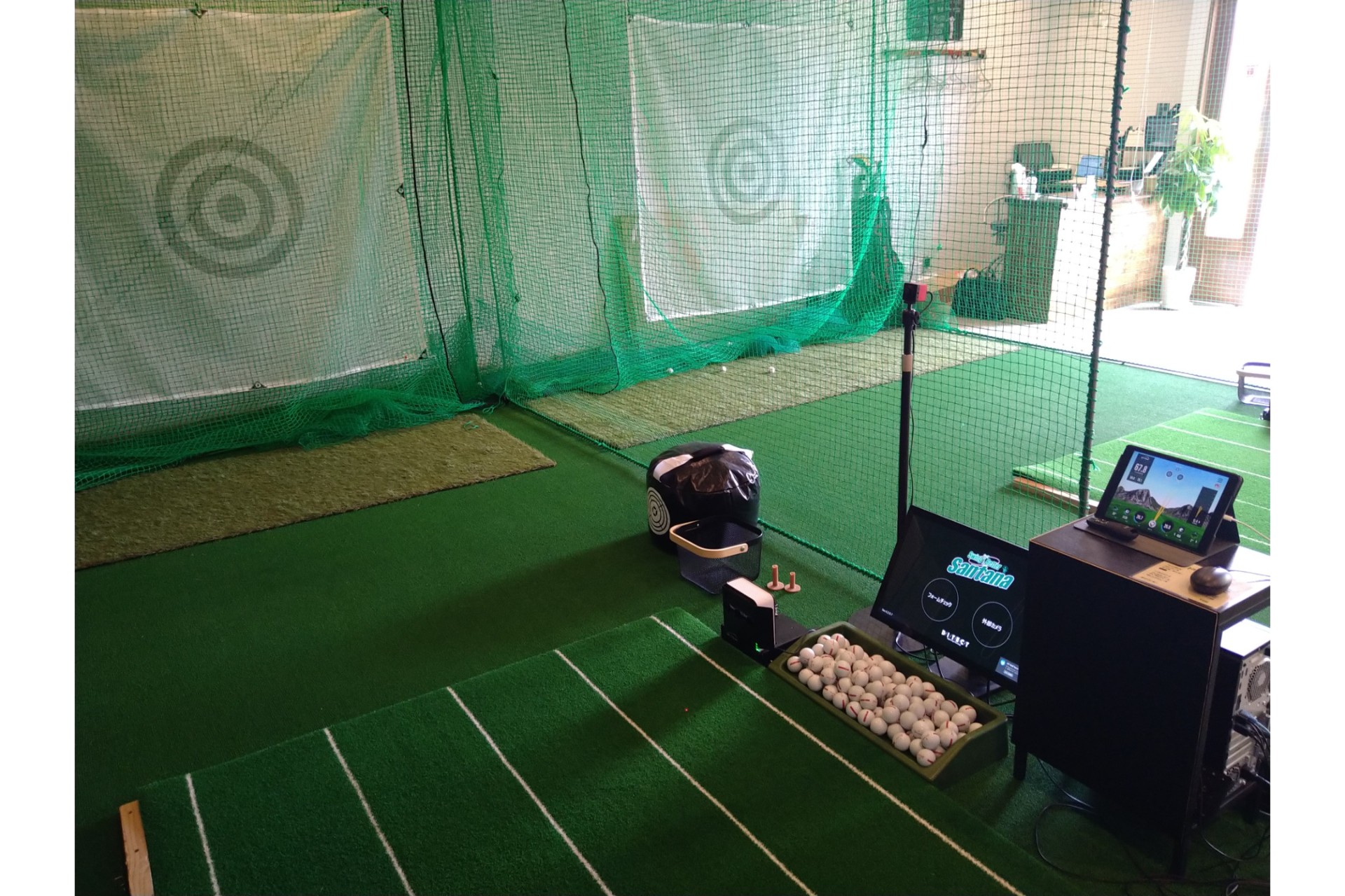草津でゴルフレッスンをお探しの方、レッスン料金が安いe golf.studioへお越しください